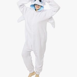 light fury onsie/costume